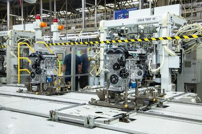 探访北京现代全球旗舰工厂，深度解读CVVD技术内涵与北京技术服务实力