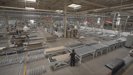 曲美家居上市8周年 跨国品牌矩阵成型，技术服务铸就北京新名片